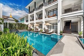 Ai Pai Hotel