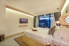 Ai Pai Hotel