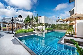 Ai Pai Hotel