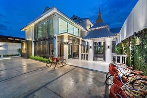 Ai Pai Hotel