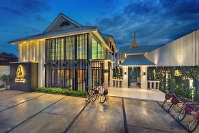 Ai Pai Hotel
