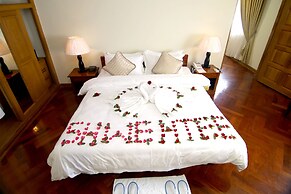 Shwe Htee Hotel