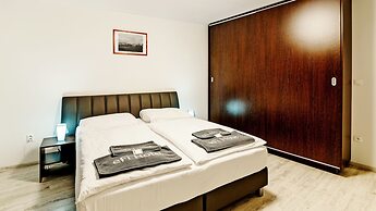 eFi Palace Hotel
