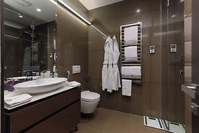 Dukley Hotel & Resort