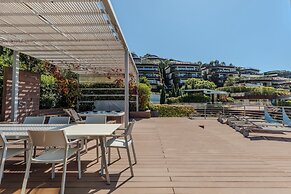 Dukley Hotel & Resort