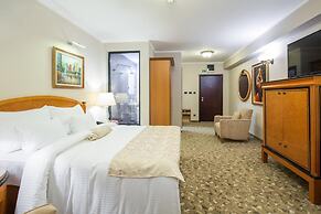 Sterling Hotel