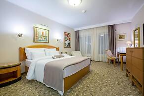 Sterling Hotel