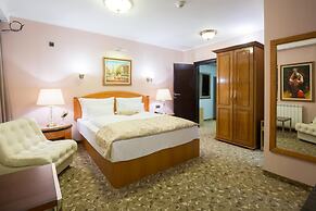 Sterling Hotel