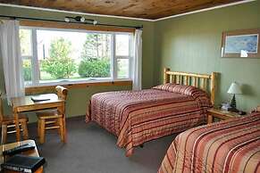 The Voyageurs' Lodge