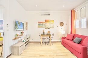Foyal Suites