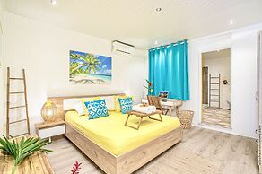 Foyal Suites