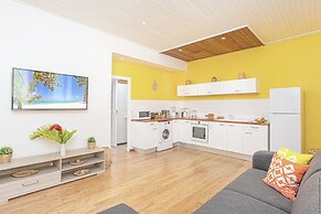 Foyal Suites