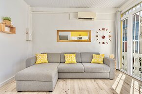 Foyal Suites