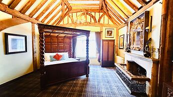 The Ostrich Inn