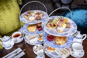 The Ostrich Inn