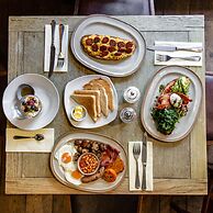 The Ostrich Inn