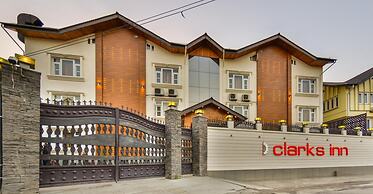 Clarks Inn Srinagar