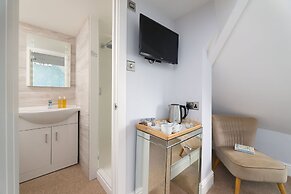 Channel View Hotel