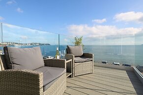 Channel View Hotel