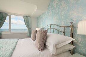 Channel View Hotel