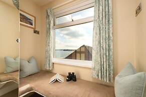 Channel View Hotel