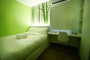 City Edge Hotel