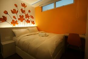 City Edge Hotel