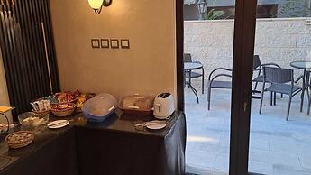 Jabal Amman Hotel