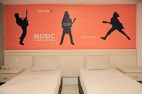 Front One Inn Sidoarjo