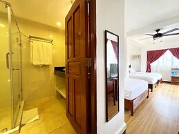 Doublegem Beach Resort and Hotel