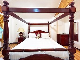 Doublegem Beach Resort and Hotel