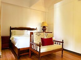Doublegem Beach Resort and Hotel
