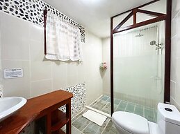 Doublegem Beach Resort and Hotel
