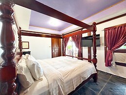 Doublegem Beach Resort and Hotel