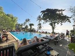 Doublegem Beach Resort and Hotel