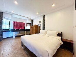 Doublegem Beach Resort and Hotel