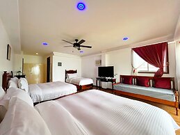 Doublegem Beach Resort and Hotel