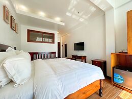 Doublegem Beach Resort and Hotel