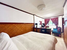 Doublegem Beach Resort and Hotel