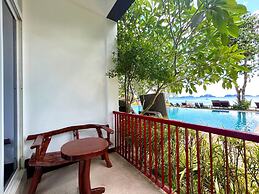 Doublegem Beach Resort and Hotel