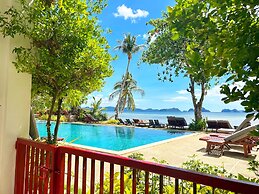 Doublegem Beach Resort and Hotel