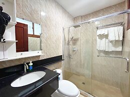 Doublegem Beach Resort and Hotel