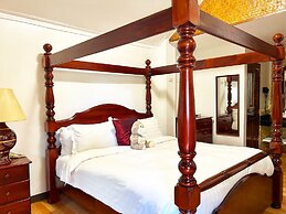 Doublegem Beach Resort and Hotel