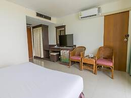 Lake Inn Hotel