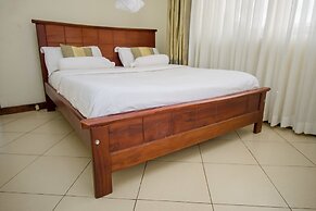 Tiptone Hotel