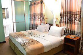 Royal City Hotel