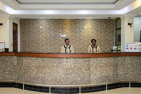 Pinecone Hotel