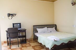 Rays Hotel