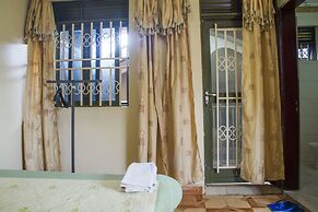 Rays Hotel