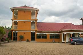 Rays Hotel